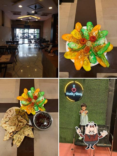 Food at Hunky-Dory Restro & Cafe