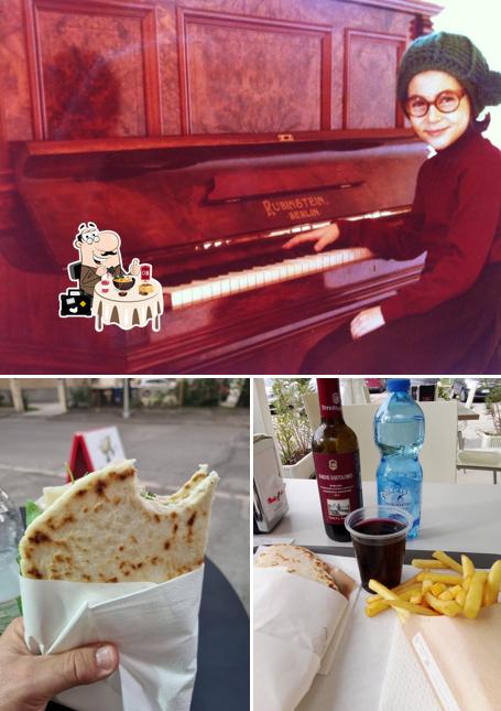 Tra le varie cose da Piada Roller si possono trovare la cibo e esterno