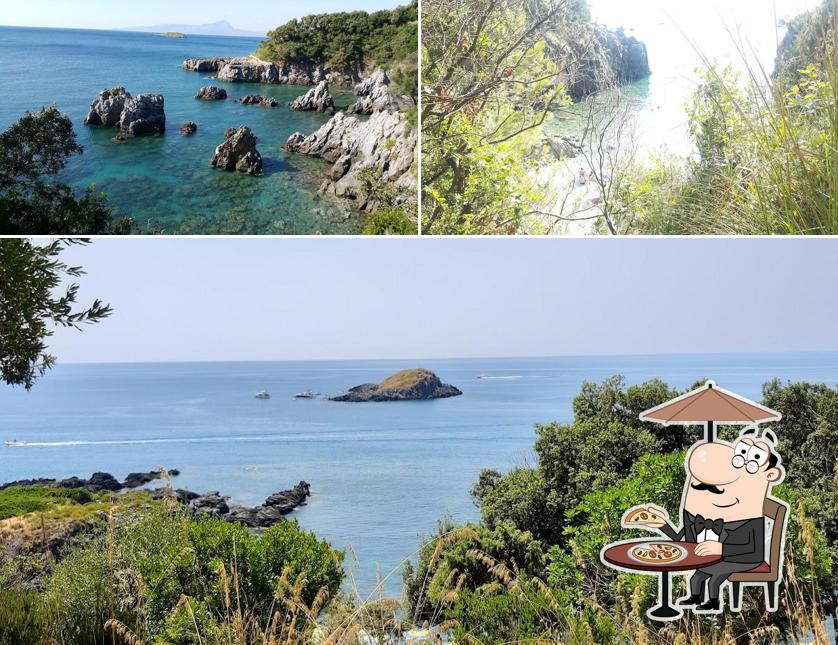 Puoi goderti l'aria fresca da seduto all'esterno di Cala del Citro - Signature Restaurant