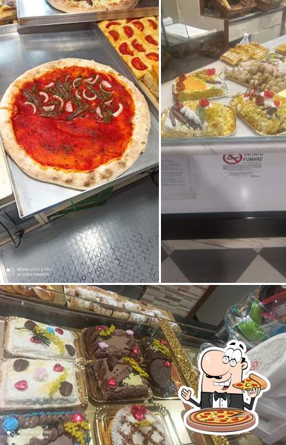 Scegli tra le molte varianti di pizza