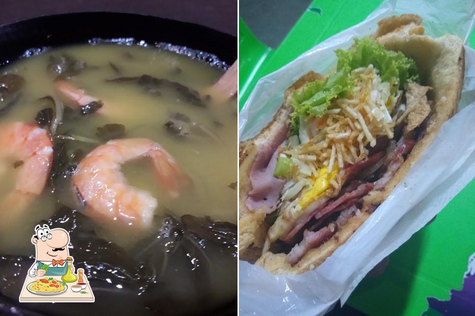Comida em Cazuzas Lanches