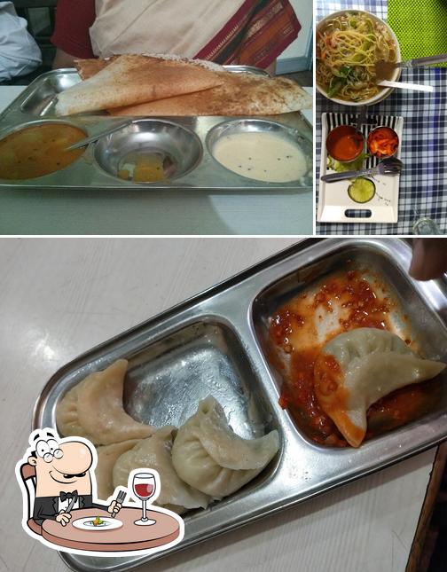 Food at Narayan Dass