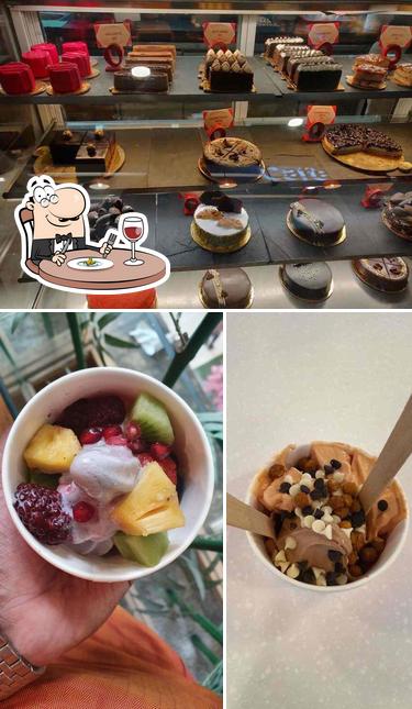 Food at Red Mango