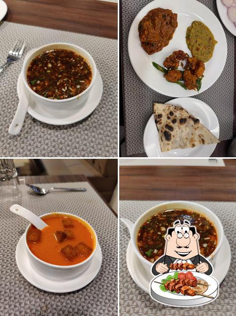 Food at MAURYA GRAND FUNCTION HALL AND PURE VEG RESTAURANT