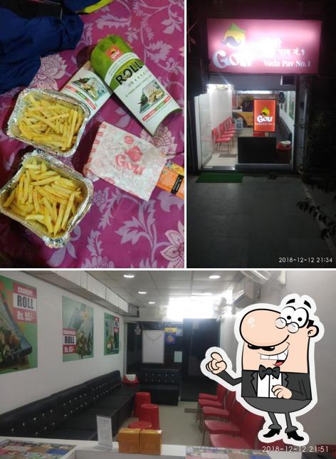 Take a seat at one of the tables at Goli Vadapav No.1