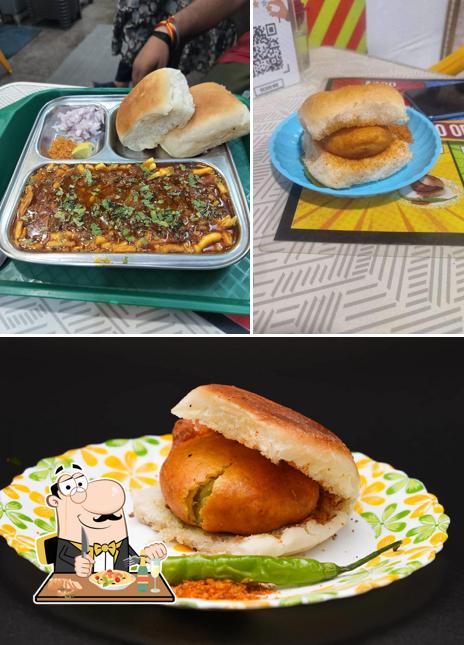 Meals at Mumbai Chowpatty