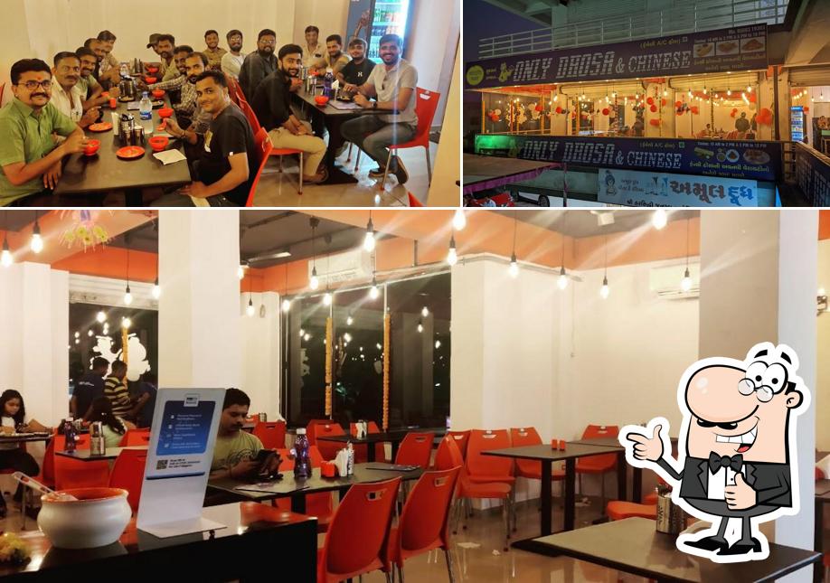 Here's a pic of Only Dhosa & Chinese