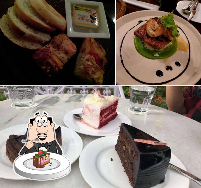 Chocolate cake at Jehnuma Palace Bhopal