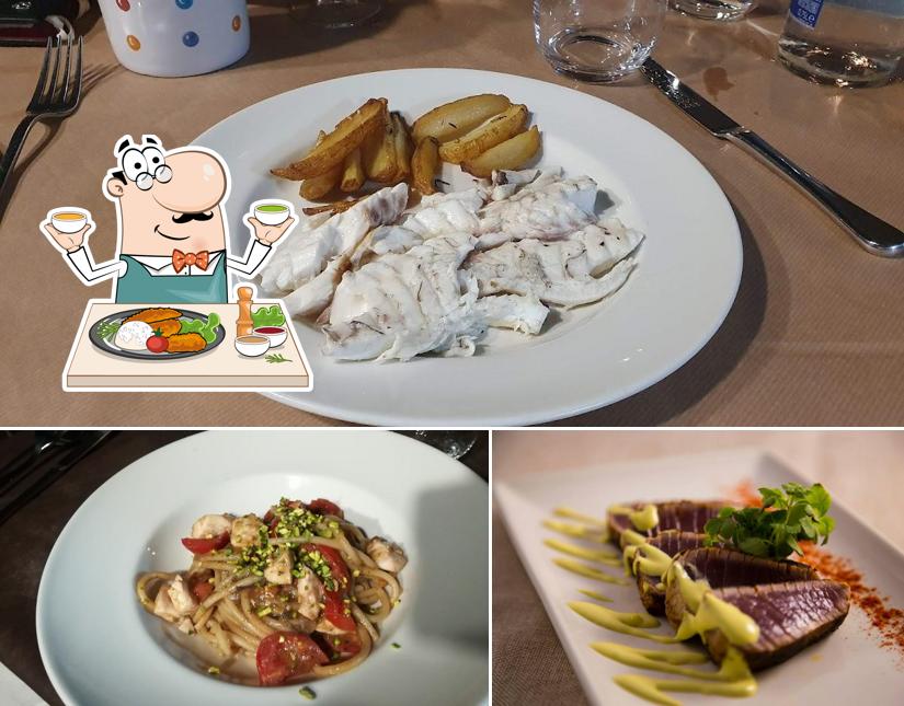 Platti al Trattoria Sant'Elia