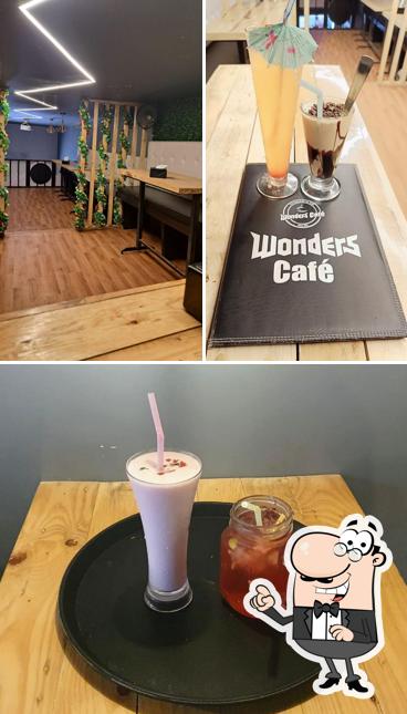 The picture of the wonders cafe’s interior and beverage