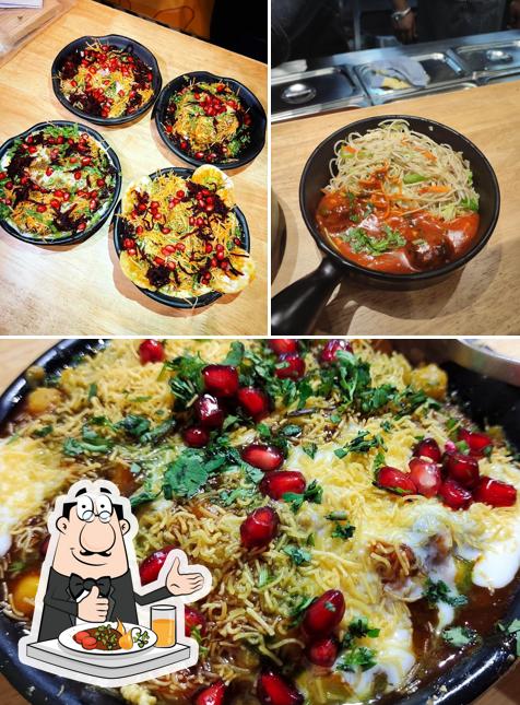 Food at Khao Gully - The Food Court