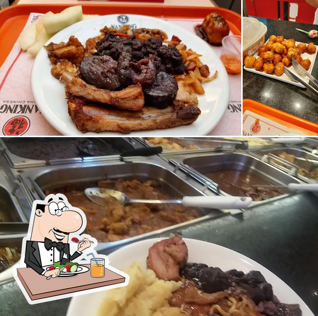 Comida em Nanking - Cozinha Chinesa