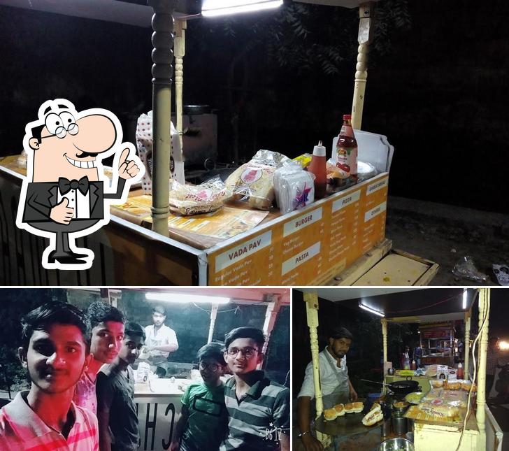 AAMCHI MUMBAI Vadapav Centre image