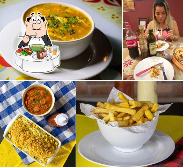 Sopa quente e azeda picante chinesa em Alex lanches