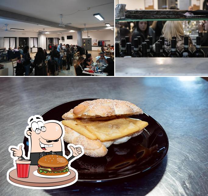 Prenditi un hamburger a Da Dima • Food & Drink