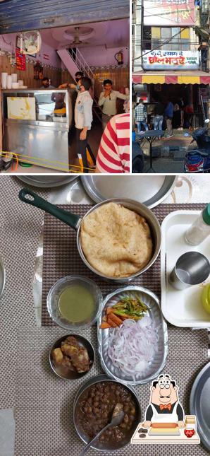 Radhe Shyam De Special Chhole Bhature provides a variety of desserts