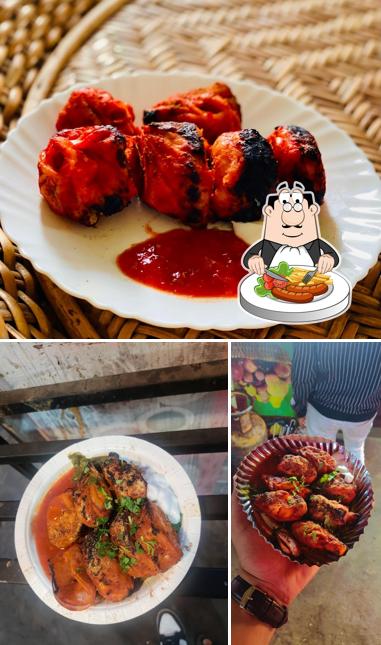 Tandoori chicken at Streeto Tandoori Momos