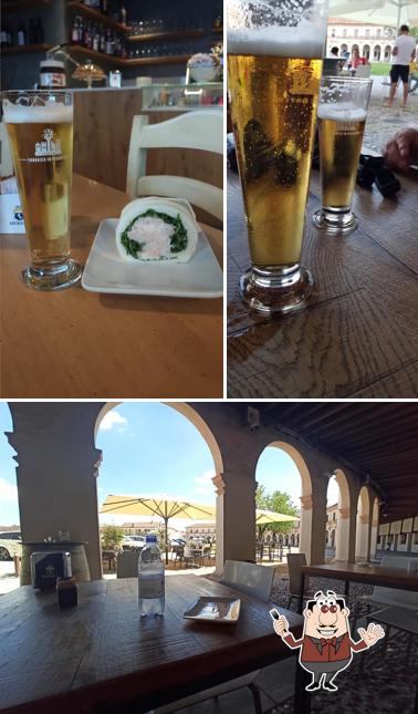 La foto della cibo e interni di Bar METRONOME