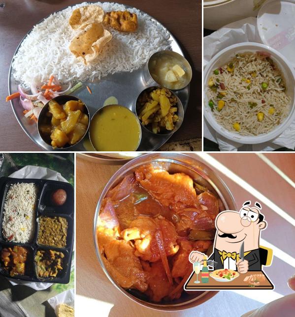 Food at Hungry Hut Restaurant