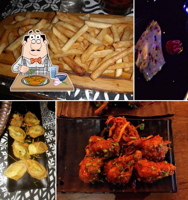 Chicken wings at DESI LANE ALIPORE