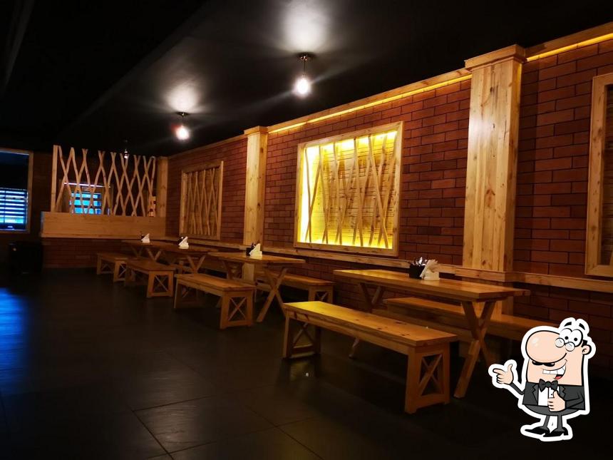 See this picture of Seven Barrels