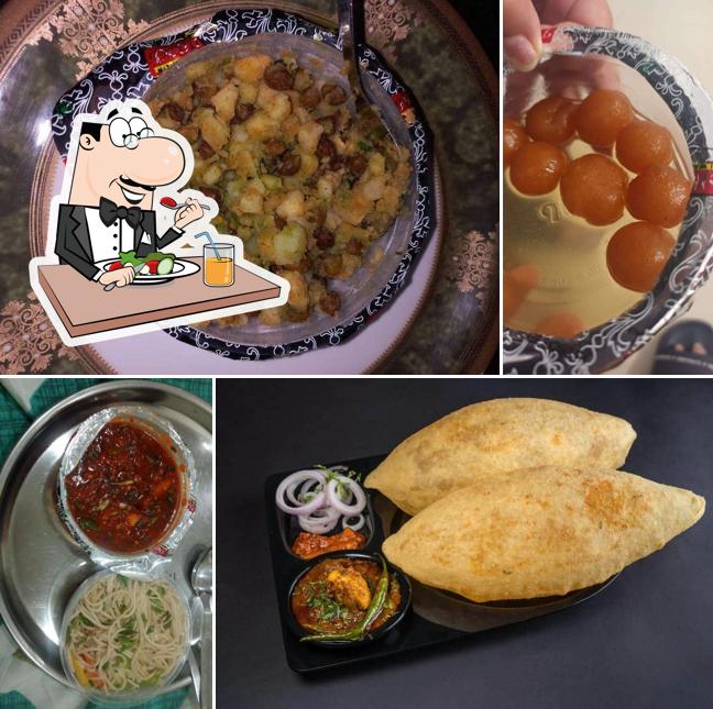 Meals at Delhi Mithai Wala