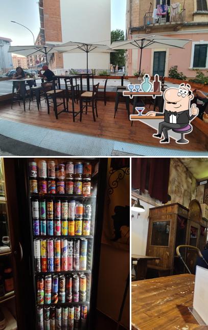 La interni e tavolo da pranzo del ristorante