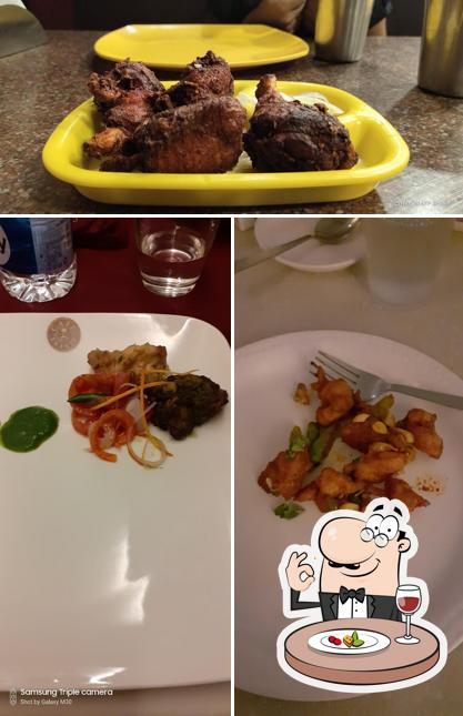 Food at Food Paradise