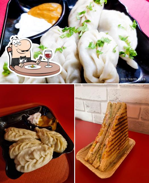 Food at Nom Nom Ja, Chenikuthi
