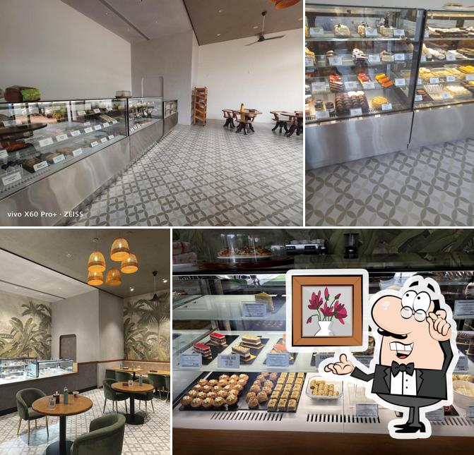 Rhukra Cake House - Cafe