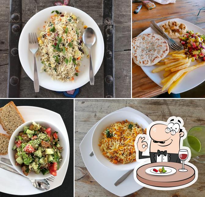 Food at Cafe lake view