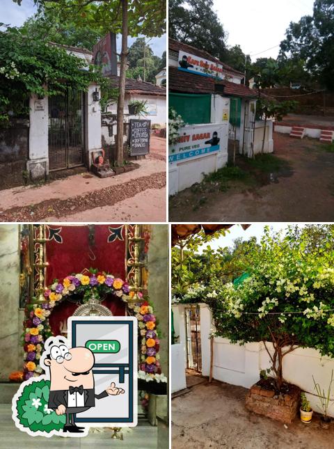 Check out the exterior of Cafe Shiv Sagar