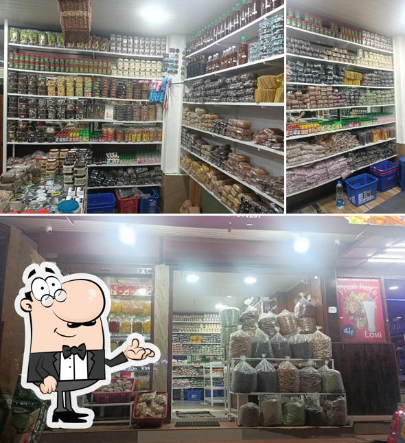 The interior of Royal Spices