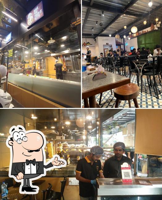 Check out how Al Taza - Kaloor looks inside