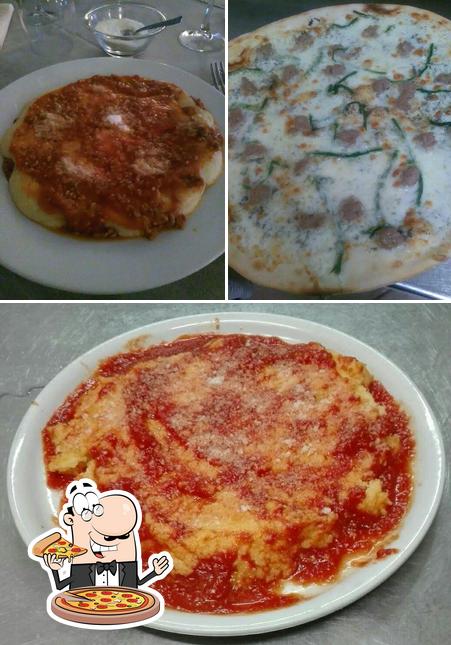 Scegli una pizza a Pizzeria Vecchia Salaria