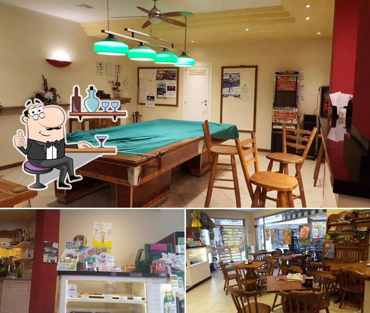 Siediti a un tavolo di Bar Centrale Paninoteca