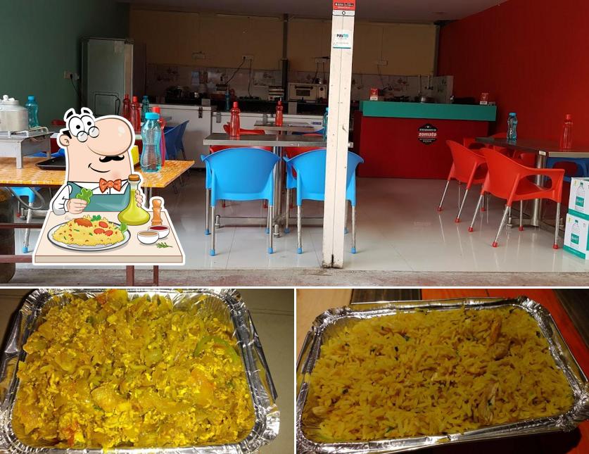 The photo of Cafe Foodie’s food and interior