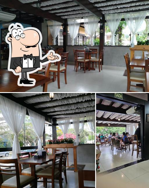 O interior do Jardins Cafeteria
