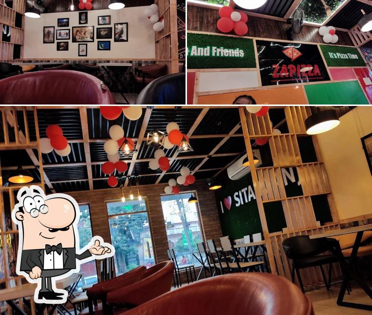 The interior of ZAPIZZA Sitarganj