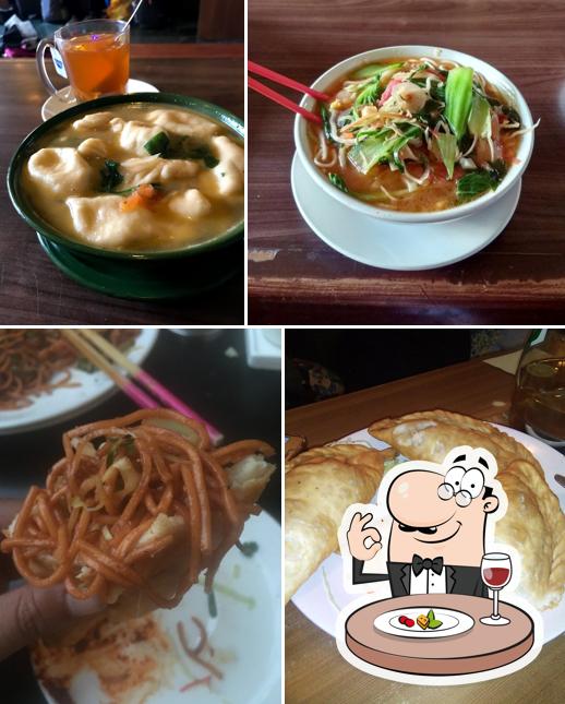 Food at Shangrila Vegetarian Restaurant