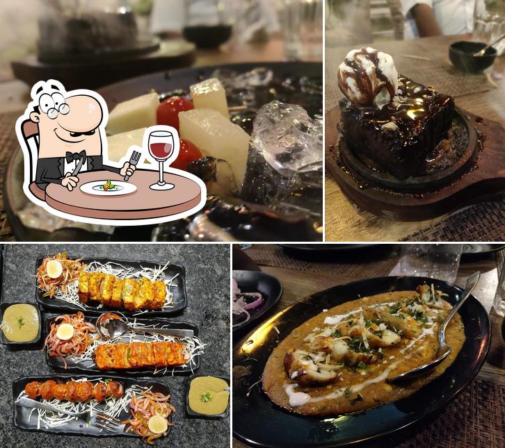 The Table Restaurant - Family Garden & Kitchen