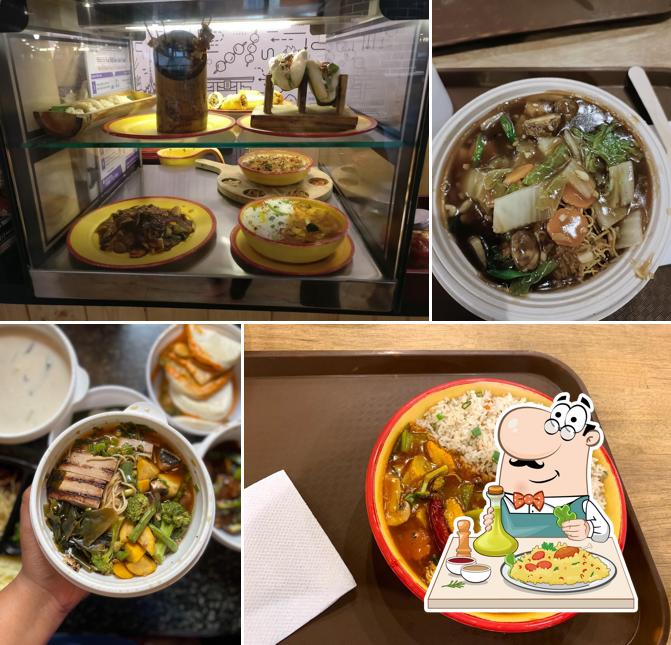 Food at Auntie Fung's