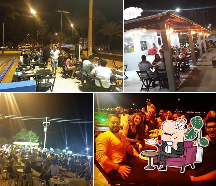 Veja imagens do interior do Ameggio Burgers