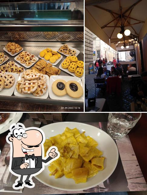 La immagine della interni e cibo di Dante's Bar Caffè