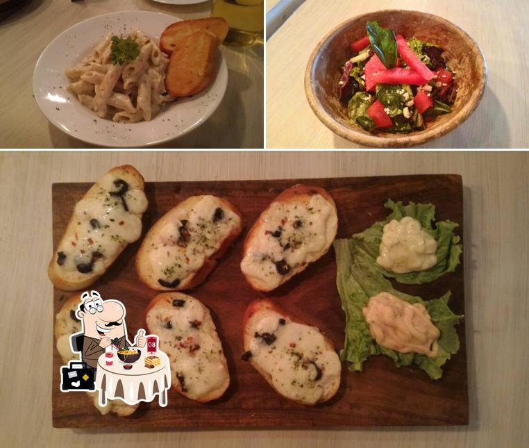 Meals at Pizza Mania