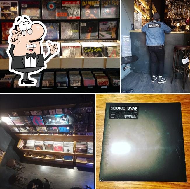 Gli interni di Punk Funk Record Shop Music Bar