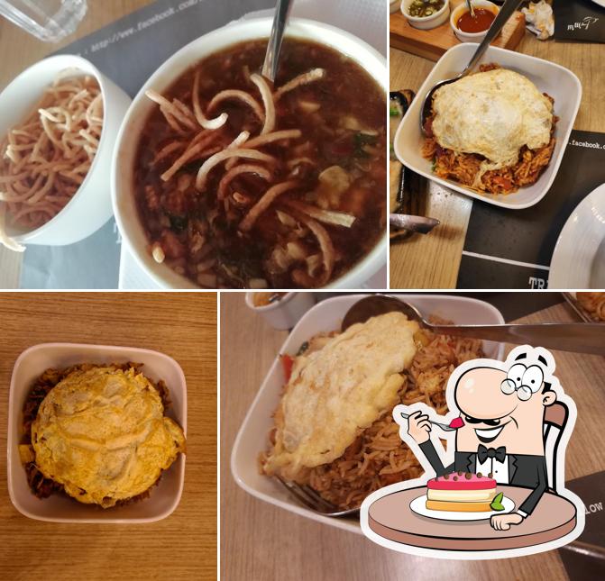 Mings Wok offers a number of sweet dishes