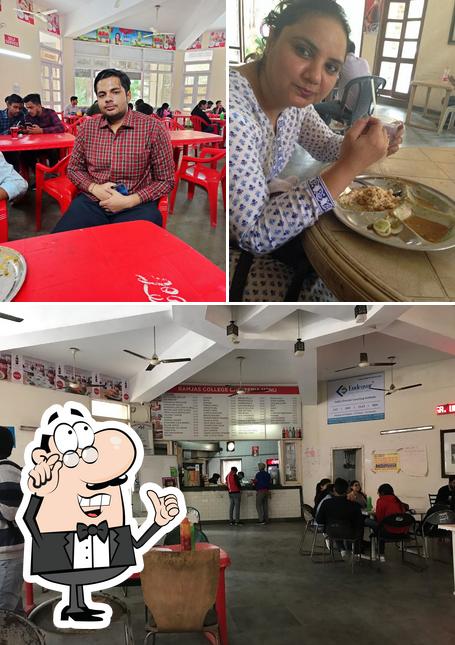 The interior of Ramjas College Canteen