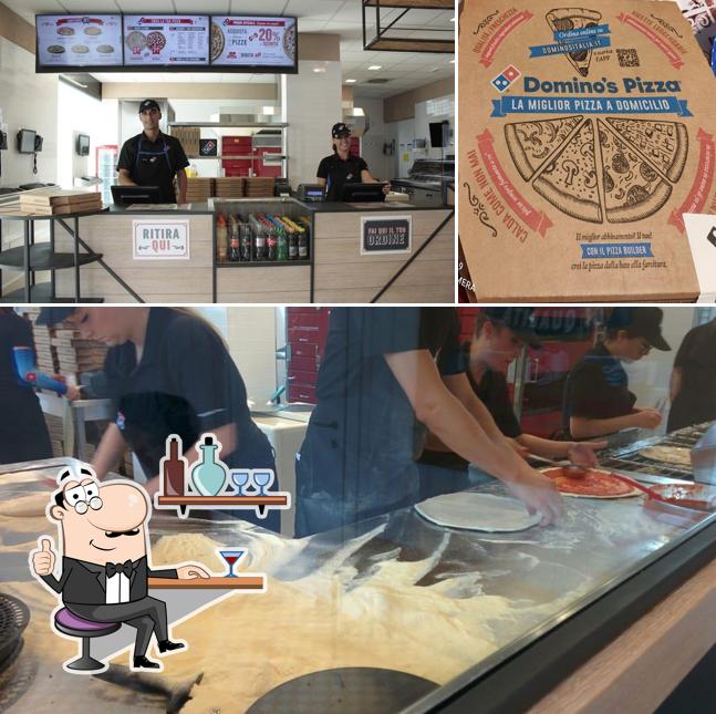 Dai un'occhiata agli interni di Domino's Pizza