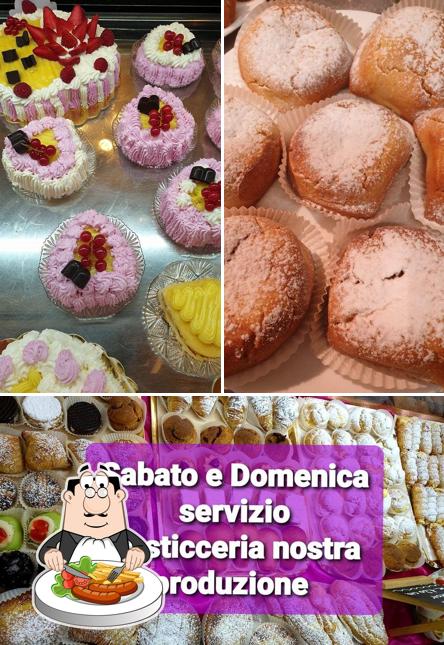 Platti al Bar Gelateria L'oasi Del Gelato